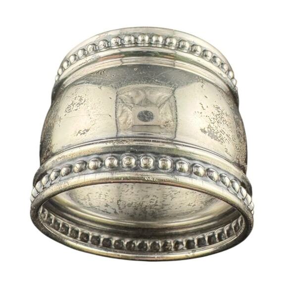 Vintage Beaded Silver Ring Timeless Napkin Cuff with Patina Glow 15g - Picture 1 of 3
